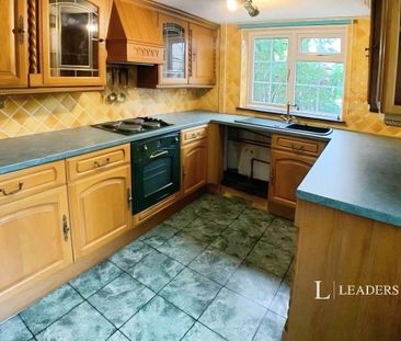 2 bedroom house to rent North Street, Stilton, Peterborough, PE7 - Photo 2