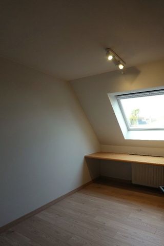 Gerenoveerde stadswoning op uitstekende ligging met binnentuin en garagebox - Foto 5