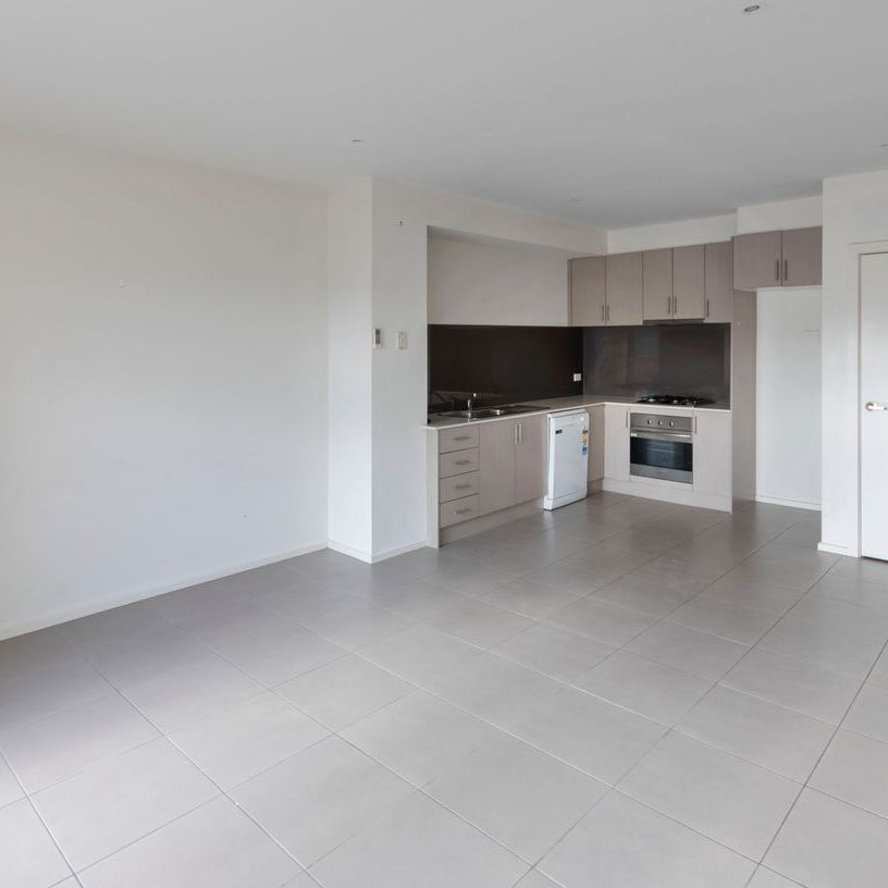 Modern Unit - Photo 1