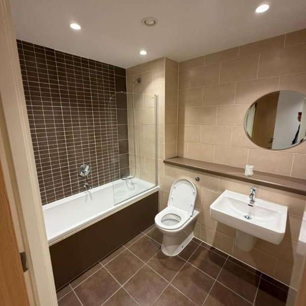 Plaza Boulevard, Liverpool, L8 - Photo 1