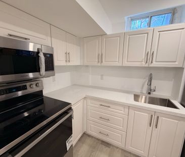 For Lease - 2129 Glenfield Road Unit# Bsmt, Oakville, Ontario - Photo 1