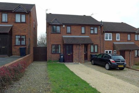 2 bedroom terraced house to rent - Photo 4