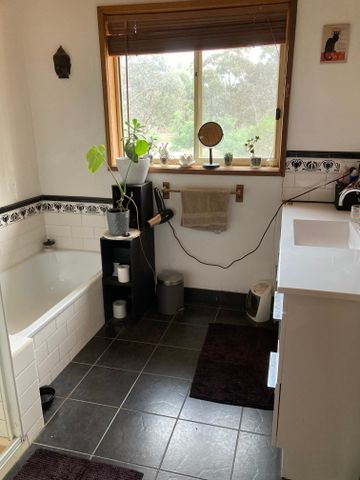 Strathfieldsaye - Photo 5