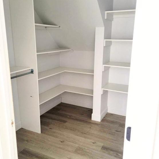 Logement 5 1/2 à louer - Photo 1