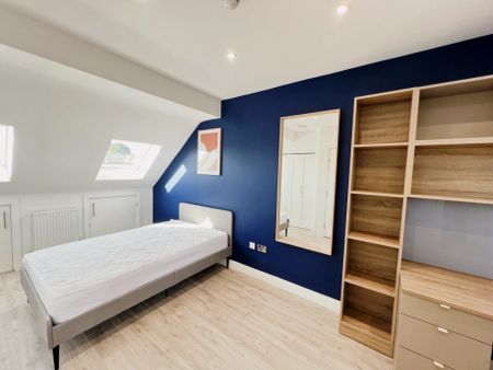 room 5 - Photo 4