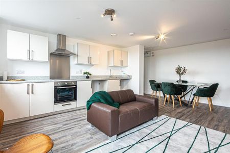 2 bedroom apartment to rent - Photo 4