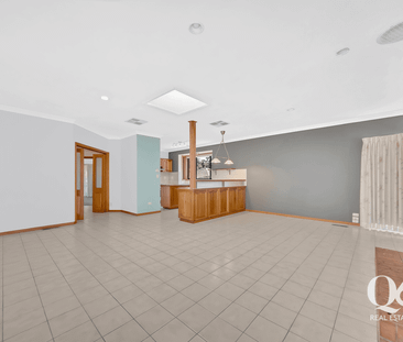 Stylish Family Living with City Views — Prime Greensborough Location - Photo 1