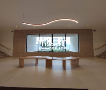 Location Appartement 2 pièces 41m² NIMES 30000 - Photo 4