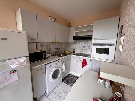 Location Appartement 2 pièces 48m² - Photo 4