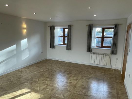 3 bedroom bungalow to rent - Photo 1