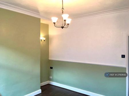 2 bedroom terraced house to rent - Photo 5