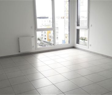 location Appartement T4 DE 85m² À VILLEURBANNE - Photo 6