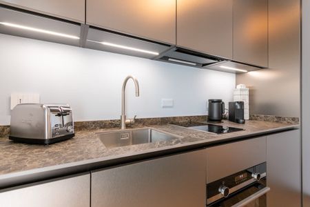 Via Privata Siracusa, Milan, Lombardy 20122 - Photo 4