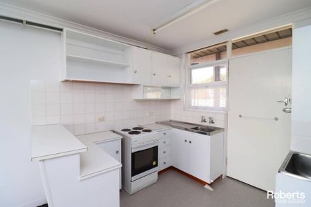 Freshly renovated - Photo 5