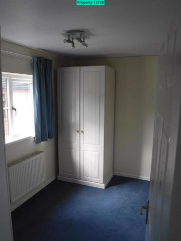 3 bedroom semi-detached house to rent - Photo 4