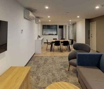 5 Bedroom Multishare - Photo 1