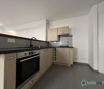Location Appartement 4 pièces 78m² REIMS 51100 - Photo 5