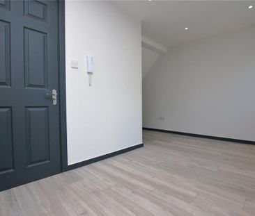 1 bedroom house of multiple occupation to rent - Photo 5