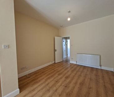 1 Bed Flat, Sidney Avenue, N13 - Photo 1