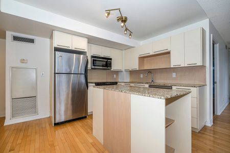 For Lease - 25 Carlton Street Unit# 1607, Toronto, Ontario - Photo 3