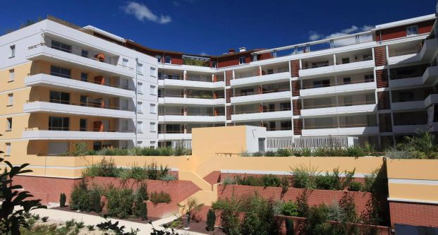 location Appartement T5 DE 107.05m² À TOULOUSE - Photo 1