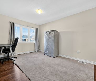 For Lease - 32 Celano Drive, Hamilton, Ontario - Photo 5