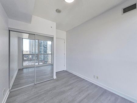 For Lease - 2200 Lake Shore Boulevard Unit# 1104, Toronto, Ontario - Photo 3