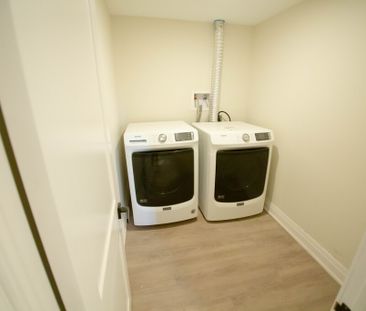 **RENOVATED LOWER UNIT FOR RENT IN WELLAND!** - Photo 6