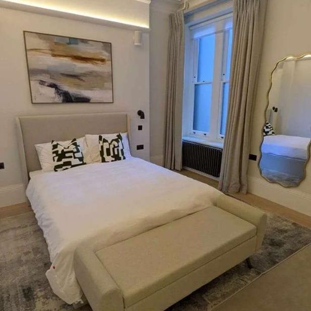 Wilbraham Place, London, SW1X - Photo 1