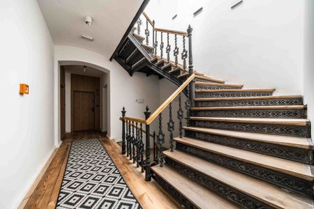 kawalerka kamienica winda Stare Miasto 25 m² - Photo 3