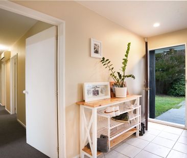 FAMILY HOME-Commuter’s Dream - Photo 1