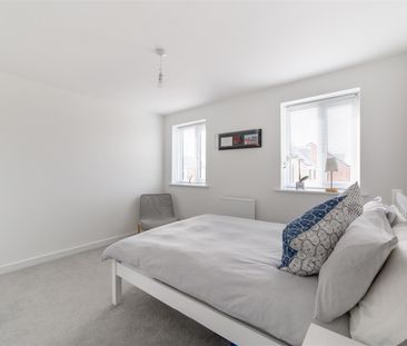 3 bed terraced house to rent in Gatekeeper Close, Newcastle Upon Ty... - Photo 4