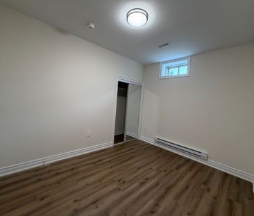 For Lease - 3461 Mosley Gate Unit# LOWER, Oakville, Ontario - Photo 2