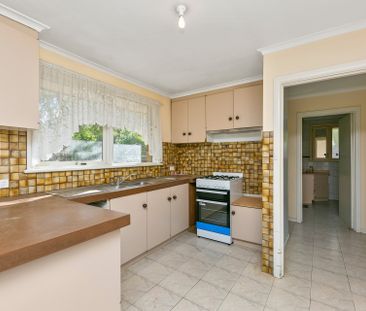 7 Jolimont Road, Forest Hill - Photo 6