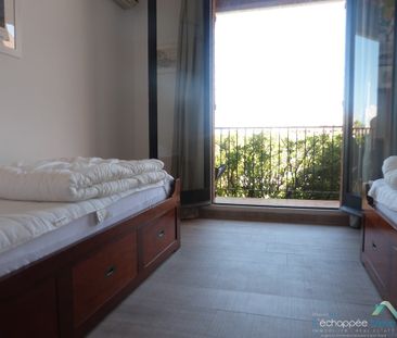 Appartement pour 4/6 personnes avec vue mer et marina à Cogolin - Photo 2