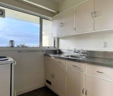 Redcliffs Unit - Photo 3