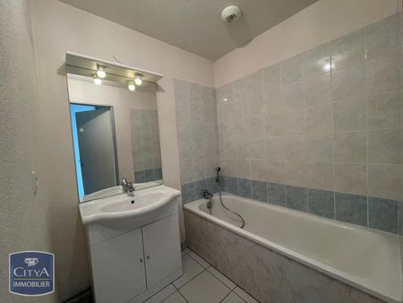 Location Appartement 2 pièces 54m² BAUD 56150 - Photo 3