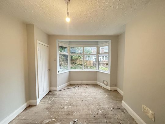 2 bedroom end of terrace house to rent - Photo 1