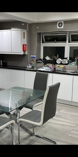 Room in a Shared House, Oaklands Park Avenue, IG1 - Photo 1