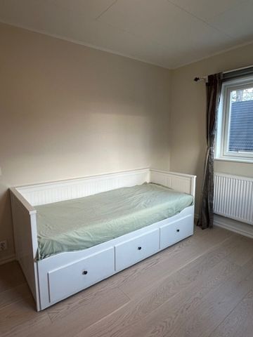 Älvsjö - 2rok - tillsv - 10.925kr/mån - Photo 2