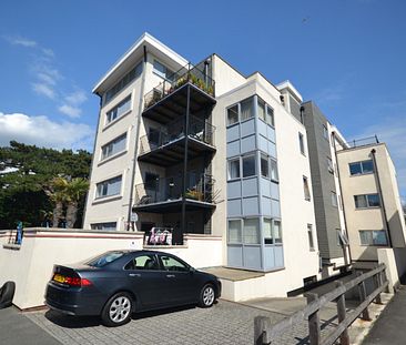 2 bed flat to rent in Waves, Bournemouth, BH5 - Photo 3