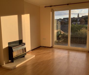 South View, Penryn - Photo 2