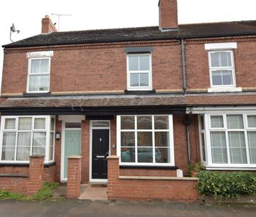 Terraced House to rent on - Photo 1