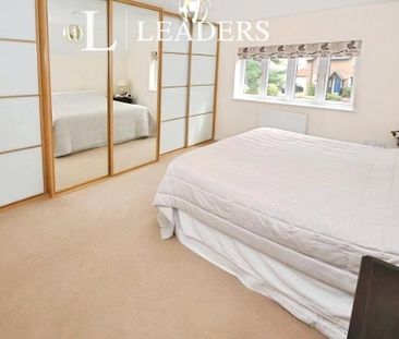 4 bedroom house to rent - Photo 3