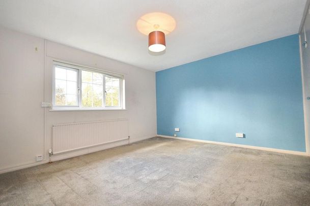 4 bedroom detached house to rent - Photo 1