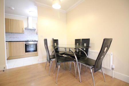 Hatton Road, Feltham - Photo 2
