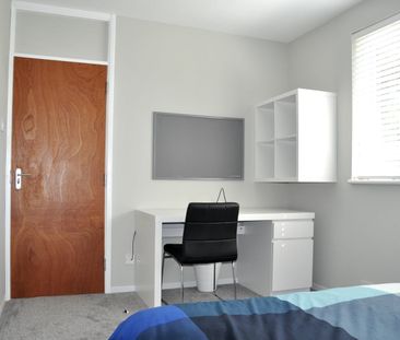 4 Bed Semi-Detached House, Thimbler Road, CV4 - Photo 6