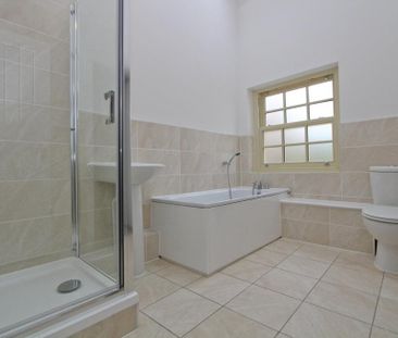 1 bedroom apartment to rent - Photo 4