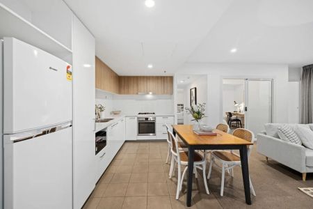 STYLISH, MODERN AND FURNISHED 3 BEDROOMS APARTMENT IN EXCEPTIONAL LIFESTYLE - Photo 4