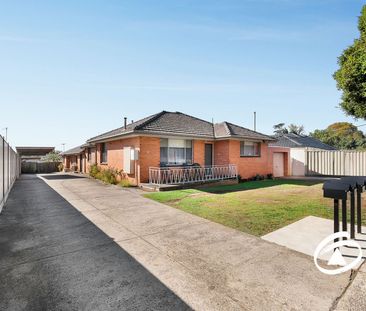 COSY AND CONVENIENT - Photo 6